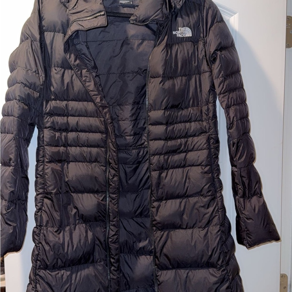 The North Face Women's Black Puffer Coat